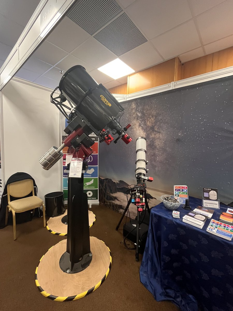 Look at this scope, spotted at AstroFest 2024, it is a thing of beauty! @FLO_UK