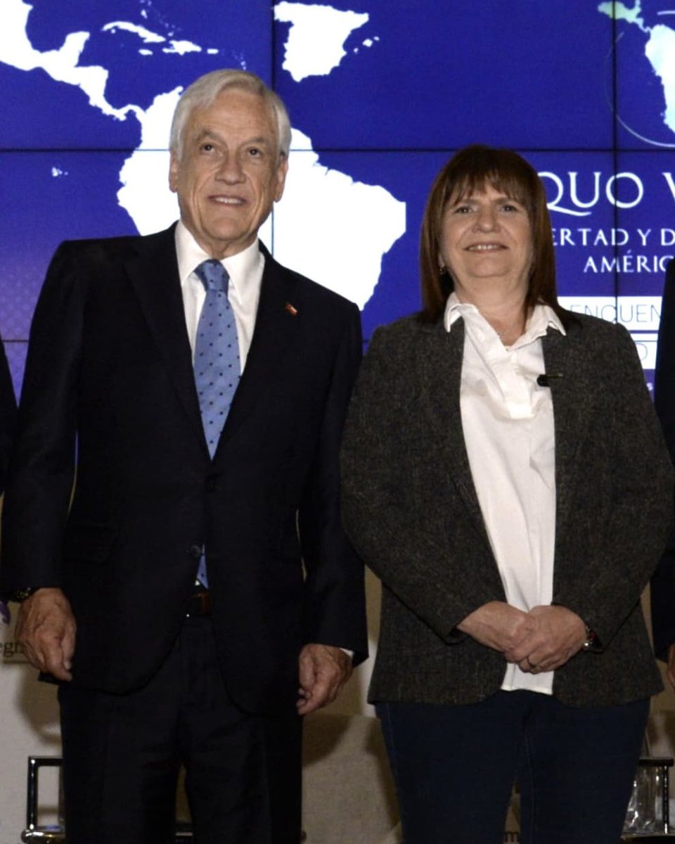 PatoBullrich's tweet image. Mucha tristeza por la muerte del presidente Sebastián Piñera. Nos deja un demócrata, con convicciones profundas y a quien recordaré con mucho cariño.
Su legado de compromiso con su país y con América Latina perdurará en nuestra conciencia colectiva. 
Descansá en paz, Sebastián, y…