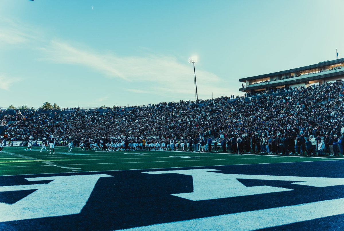 After a great phone call with <a href="/CoachJanecek/">Tim Janecek</a> I am blessed to say that I have received my 3rd division one scholarship offer from Yale University 
<a href="/NorthCro_FB/">North Crowley Football</a> <a href="/CoachEReinhart/">Eli Reinhart</a> <a href="/therealraygates/">Ray Gates</a> <a href="/Rnapoles47/">Romario Napoles</a>