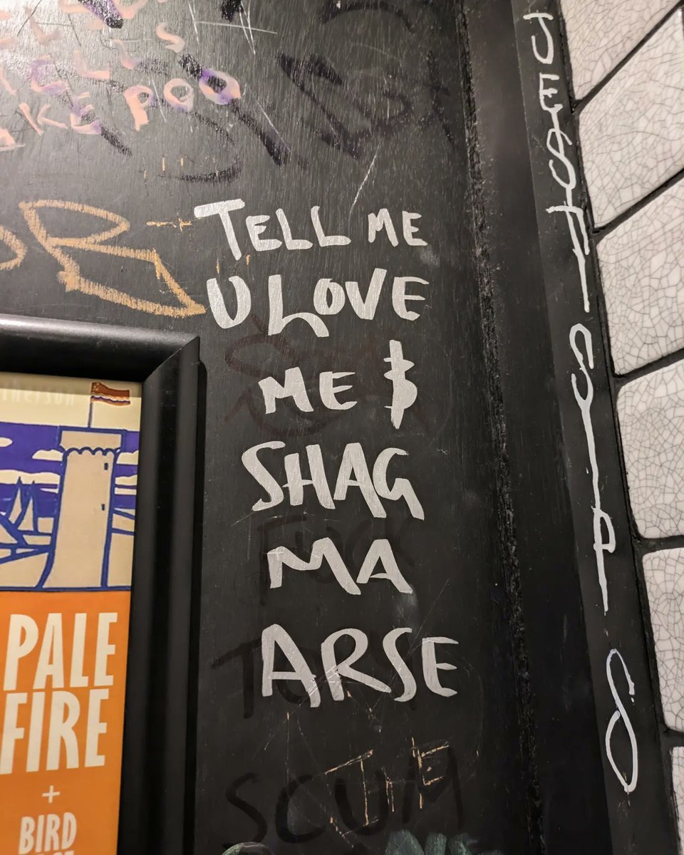 silver_pillows tweet media