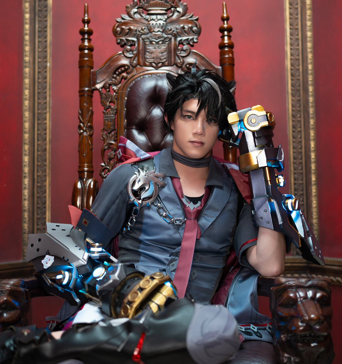 FutariCosplay's tweet photo. #Wriothesley #genshin https://t.co/0WtV7SCG1j