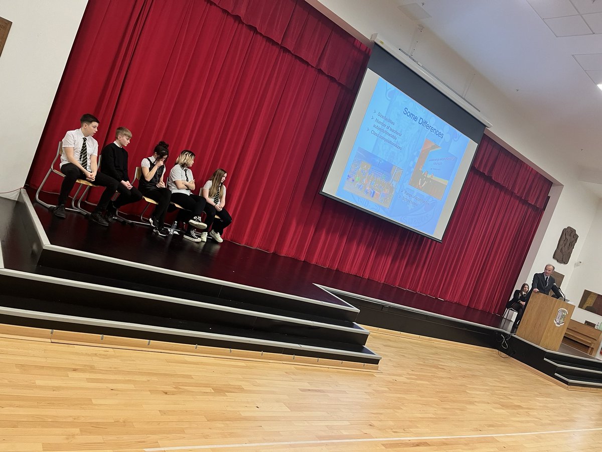 DHS_PET's tweet photo. 😊Extremely proud of our S1’s, PET reps and See me See change ambassadors.

🎤They presented to the P7 parents on our See me programme in the school, how we are tackling mental health stigma and what school is like in S1! 

#article12  @WellbeingInFife https://t.co/Fkx8jVOtQS