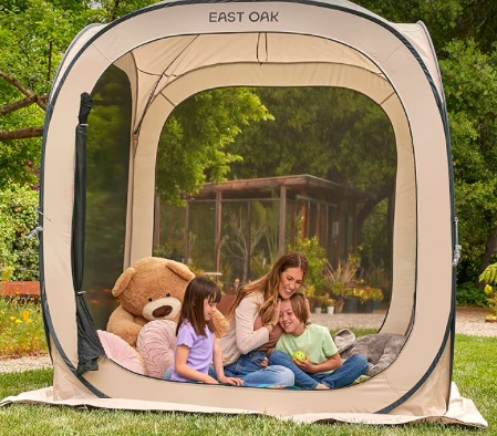 The EAST OAK Screen House Tent Pop-Up is a portable and convenient solution for outdoor enthusiasts seeking shelter from bugs and the elements #gadgets #tent #outdoors  agazoo.com/offers/unique-…