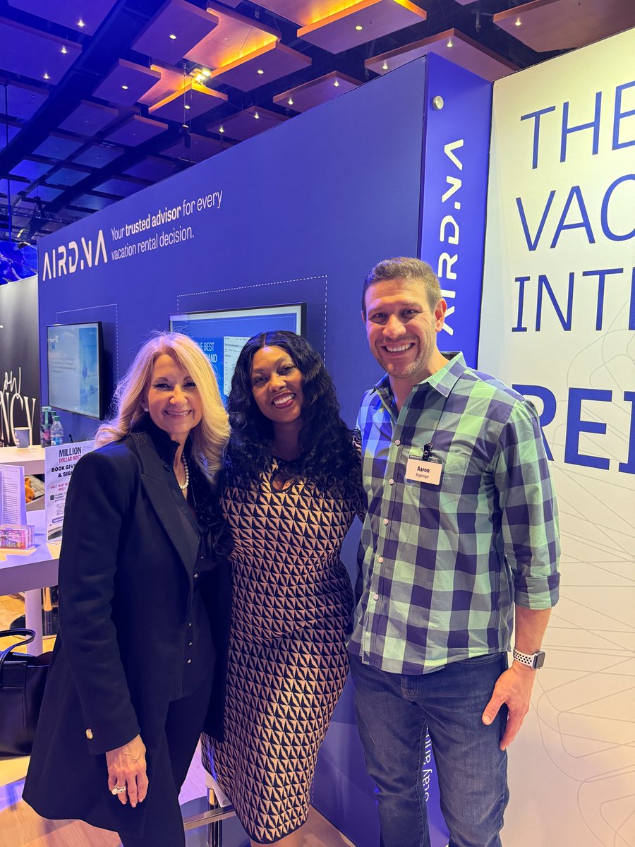 airdna's tweet image. Team AirDNA is making some awesome connections at #STRWealthConference! If you&apos;re attending the conference, make sure to stop by Booth 17 and say hi!