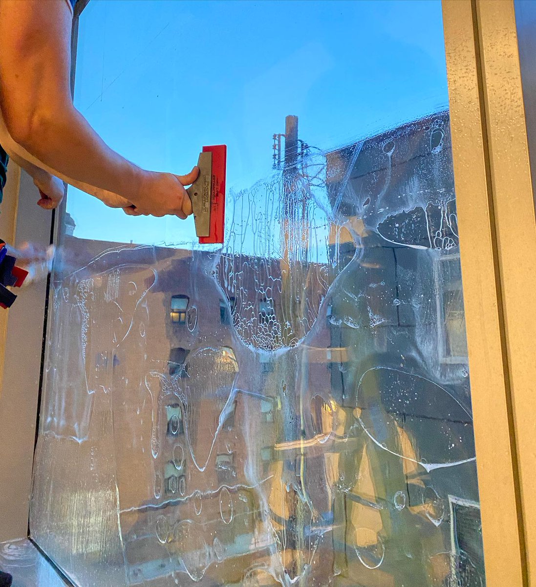 da_customs's tweet photo. 14 mil Safety and Security Window Film Installation
https://t.co/YzZCfR8uKJ https://t.co/WqC2Rts4s7