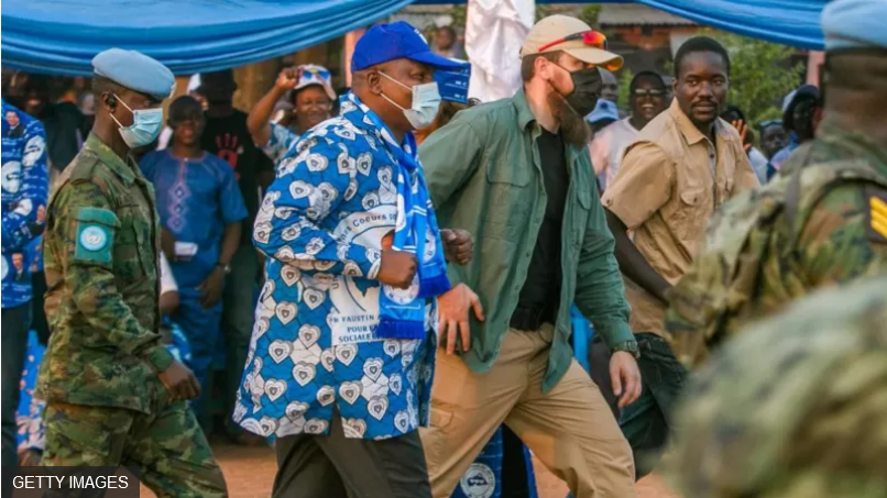 Centrafrique : peut – on parler d’un retour de la paix quand on fait recours à des mercenaires russes et rwandais pour régler des problèmes politiques ?
letsunami.net/centrafrique-p…
