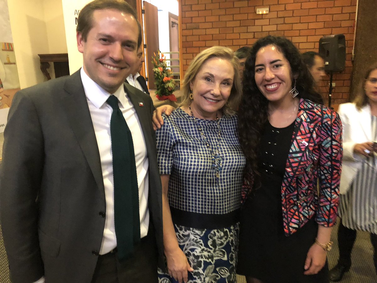 ❤️‍🩹SIN DUDA LLEVAR SU BANDERA DE LUCHA POR MEJORAR LA VIDA DE LAS PERSONAS MAYORES EN ATACAMA HA SIDO DE LOS HONORES MÁS GRANDES QUE PUDO BRINDARME 🤍HASTA SIEMPRE QUERIDO PRESI <a href="/sebastianpinera/">Sebastian Piñera</a>🤍 Abrazo con el alma a nuestra eterna Primera Dama <a href="/ceciliamorel/">Cecilia Morel Montes</a> y su familia💝