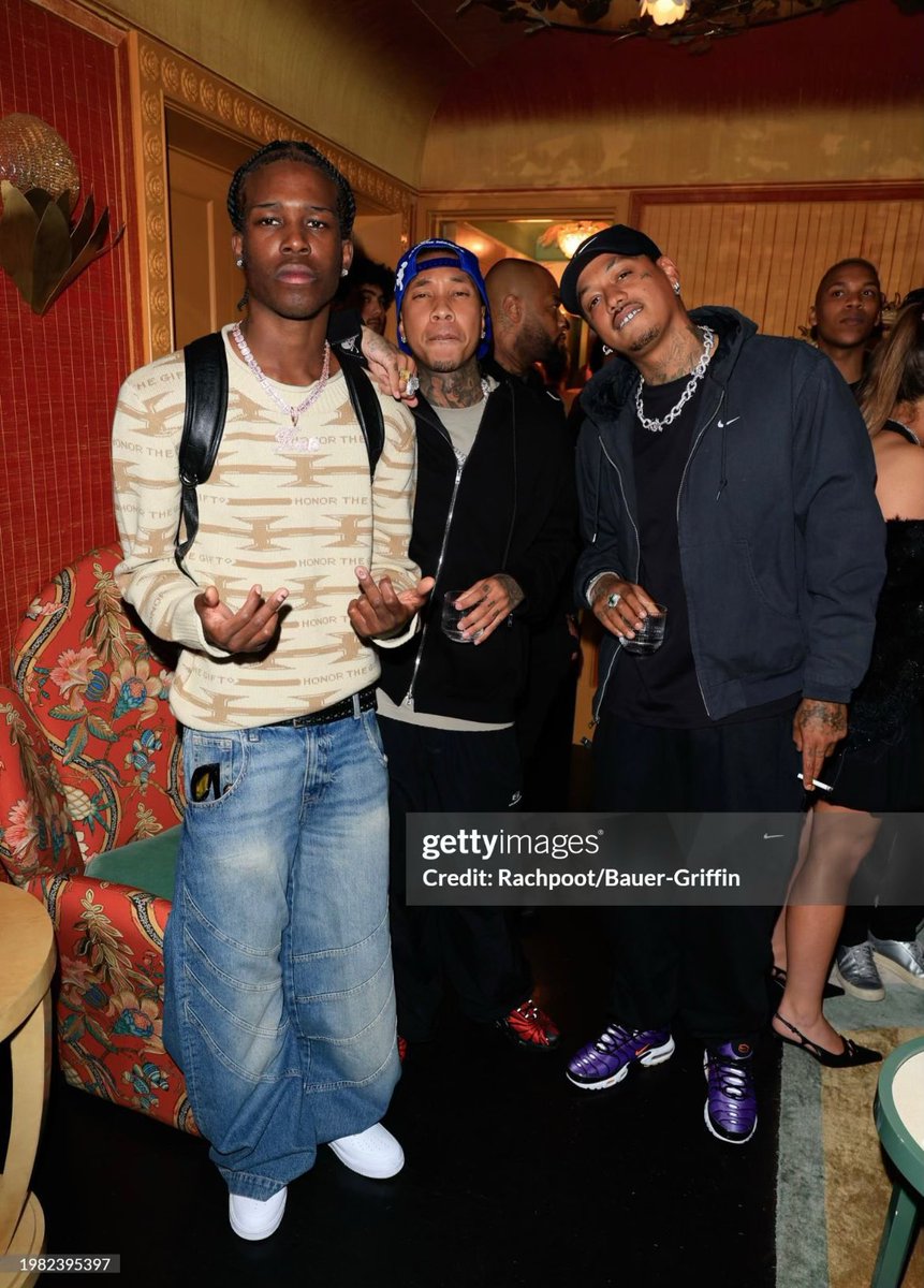 kendadonda's tweet photo. bro n em #grammyweekend https://t.co/aK3ml8ygi8
