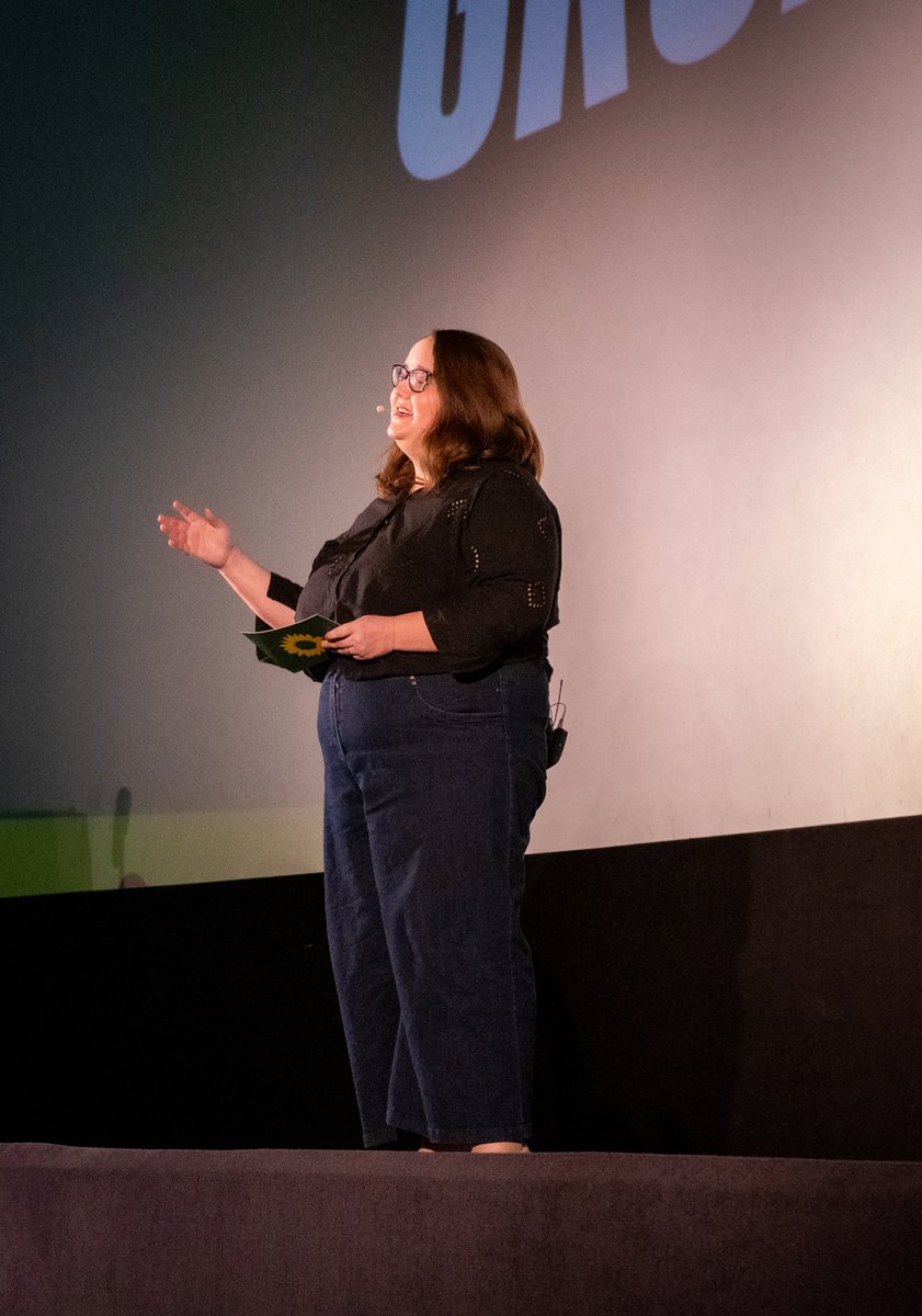 GRÜNE BERLIN tweet media