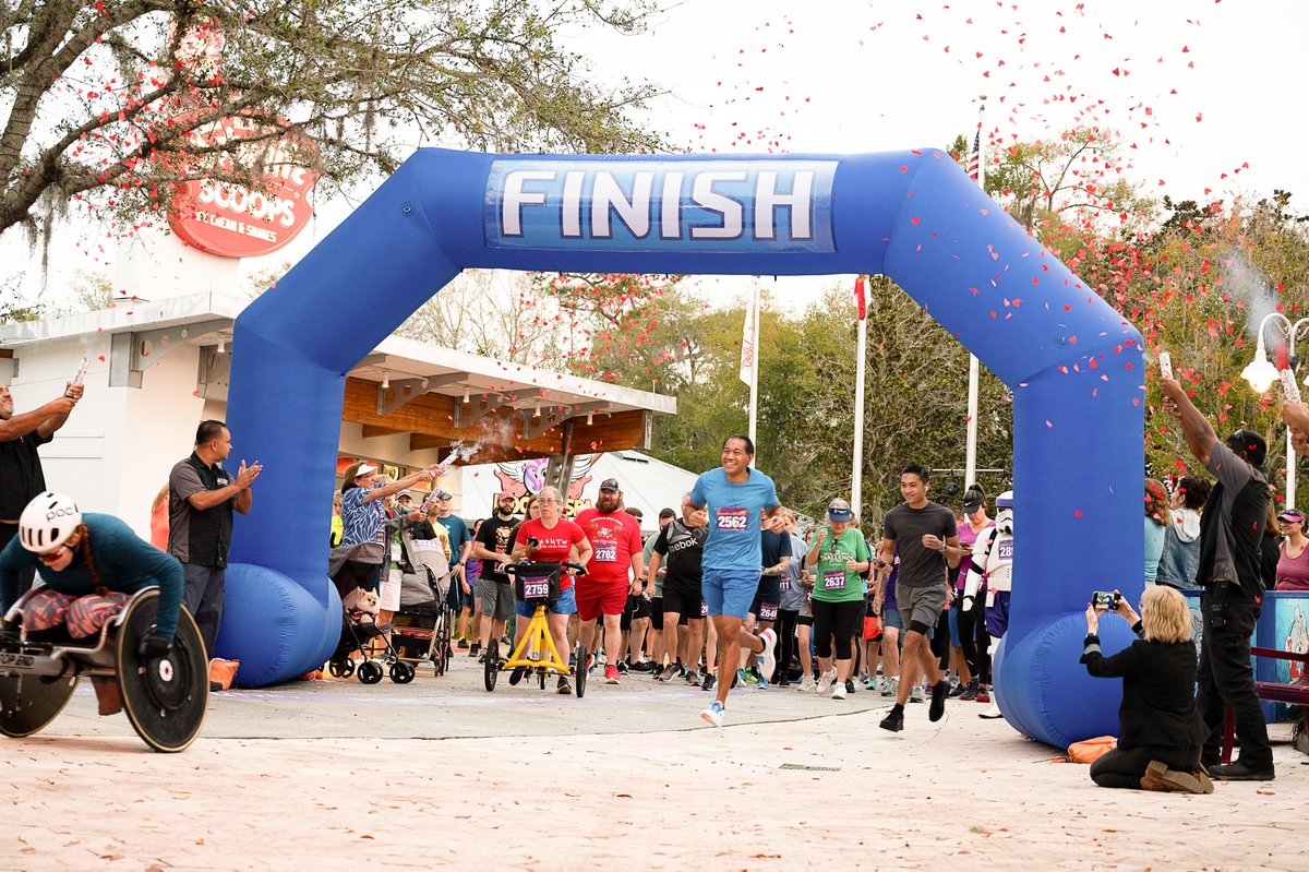 GKTWVillage's tweet photo. Run, roll or stroll a 5K through our 89-acre nonprofit storybook resort during the 2024 Gingerbread Run! Join in the fun on-site at the Village or participate virtually! There is still time to register: https://t.co/tbI21xoR62 🏃#gingerbreadrun #GKTWVillage https://t.co/kE3kLr4kgU