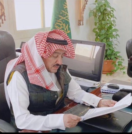 Dr_Dhobaian's tweet photo. والله إني دون حقك  يوم  أقول ... المعالي  منك  تكتسب المعالي !

لا زلت َ أكثر  في عطائك ، وأكبر   في انتمائك ..  ممّا تحصّلتَ عليه في (مدى ) الموقع ، لأنك ( مُطلق) اليمين والموقف.
مباركٌ لكل سلّمٍ شرّفته بارتقائك .. أخي المهندس مطلق الأسمر اللغبة الشراري. https://t.co/Ej8ltdoSWx