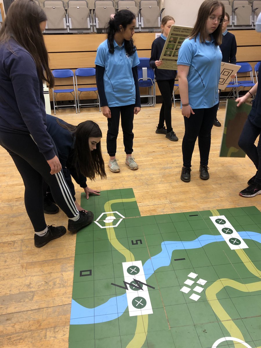 SalisburySgo's tweet image. Thank you to @ArmyintheSW for leading the She Can Be Active festival for year 9 girls from @WyvernStEdsPE, @stjoseph, @SarumAcademy and Trafalgar. All developed their team work, communication and self confidence whilst having fun!