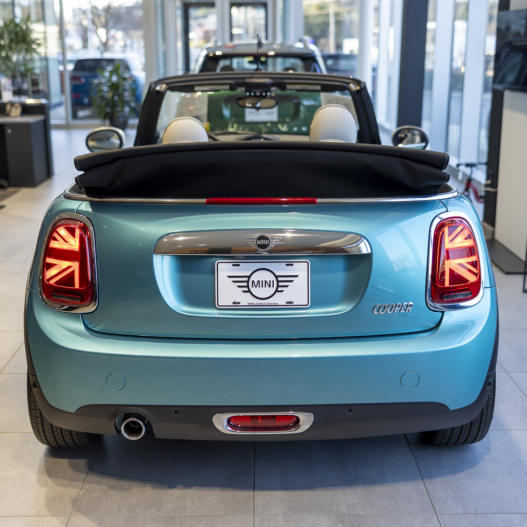 MINI_WC's tweet image. Convertible dreaming on this sunny day, warmer weather will be here soon! ☀

Speak with a Motoring Advisor to find your perfect MINI 610-455-2801.

#miniconvertible #miniofwestchester #piazzaautogroup