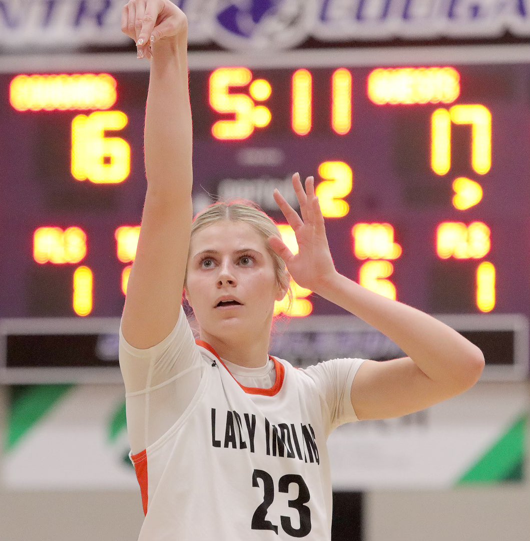 INEliteHavoc's tweet image. Grace Nelson, 5’11 Senior & Illinois State Commit, Was in BEAST MODE Scoring 34 Points for Altamont HS in Tough Battle with Father McGivney HS 🔥🔥🔥
@grace_nelson23 @PGHByron @IndianaEliteWBB @MHS_Girls_