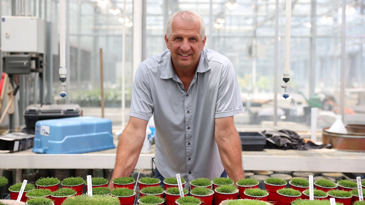 UTIA Department of Plant Sciences Professor John Sorochan is known around the world for his expert knowledge and research on sports turf. Read more about his career and how his team is leading the turfgrass research for the 2026 World Cup: utia.tennessee.edu/spotlights/joh…