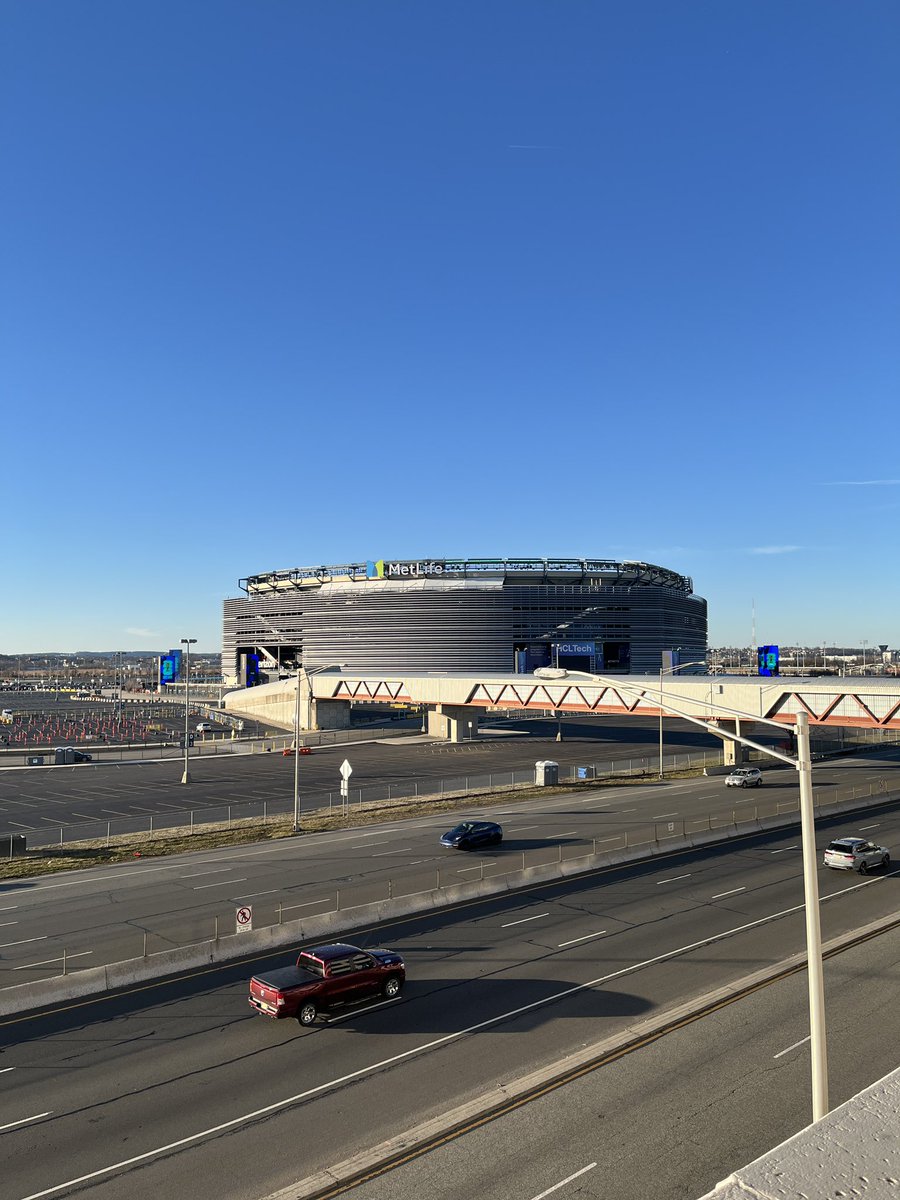 Jeremy Schneider is @jeremyschneider.bsky.social tweet media