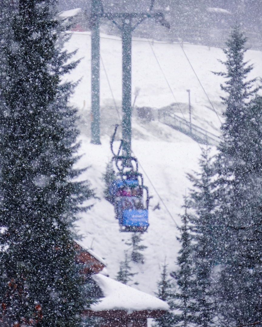 Every good adventure starts with a gondola ride 🚡

📸 February 3, 2024