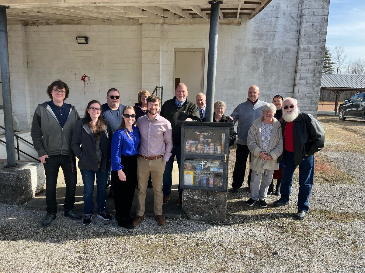 We met with Pastor's from Coffee Creek Baptist Church and Coffee Creek Christian Church for a dedication for the recently installed #BlessingBox at the Coffee Creek Community Center! We are excited to see the community come together to provide this resource to those in need.