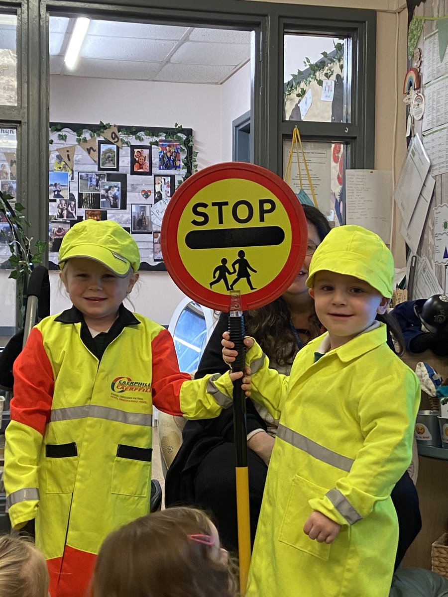 Mrs Tufty talked to us about how to cross the road safely. We dressed up as school crossing patrol officers - we really looked the part. @StMarysCIW #smciwinformed #smciwconfident