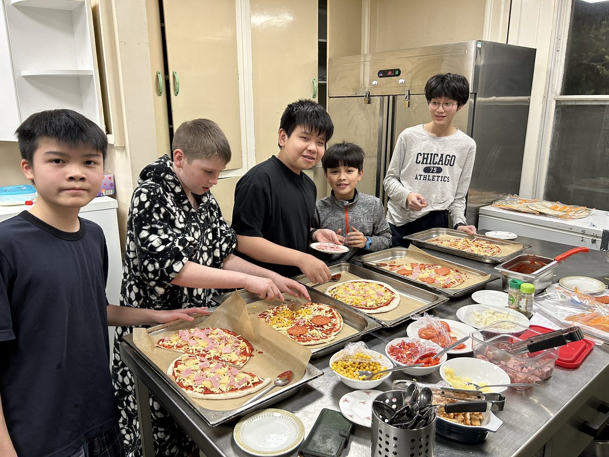 Some of our boys had a make-your-own pizza night tonight as reward for receiving zero concerns all of last term. It’s safe to say they went down well! #pizzanight #stateboarding #iloveboarding