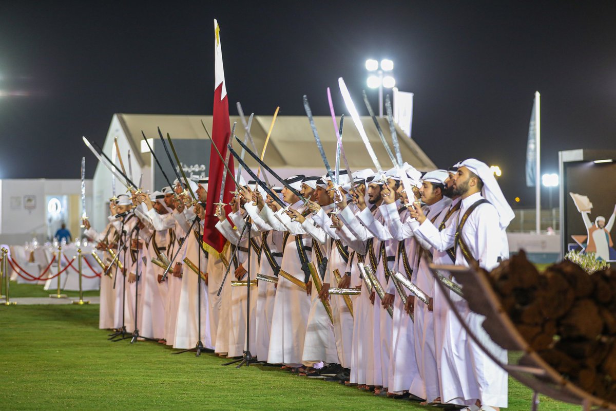 نادي قطر لمزاين الإبل tweet media