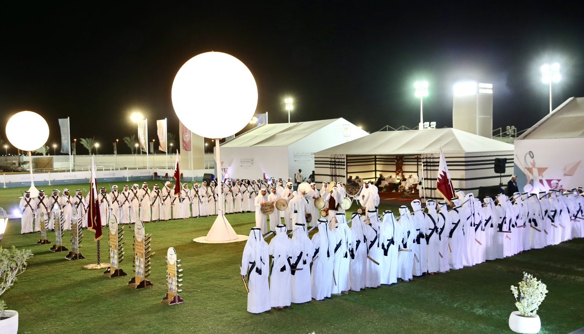 نادي قطر لمزاين الإبل tweet media