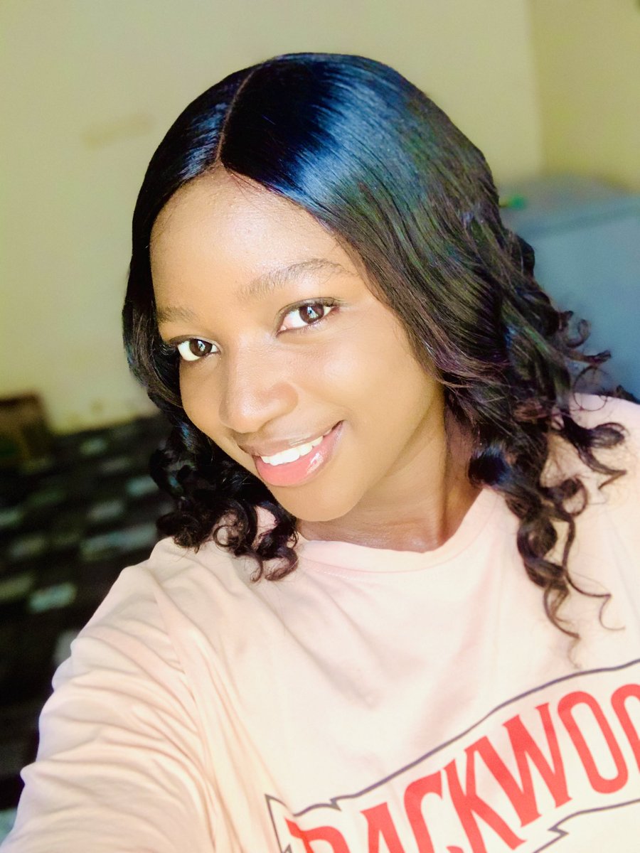 mummyZoe tweet media