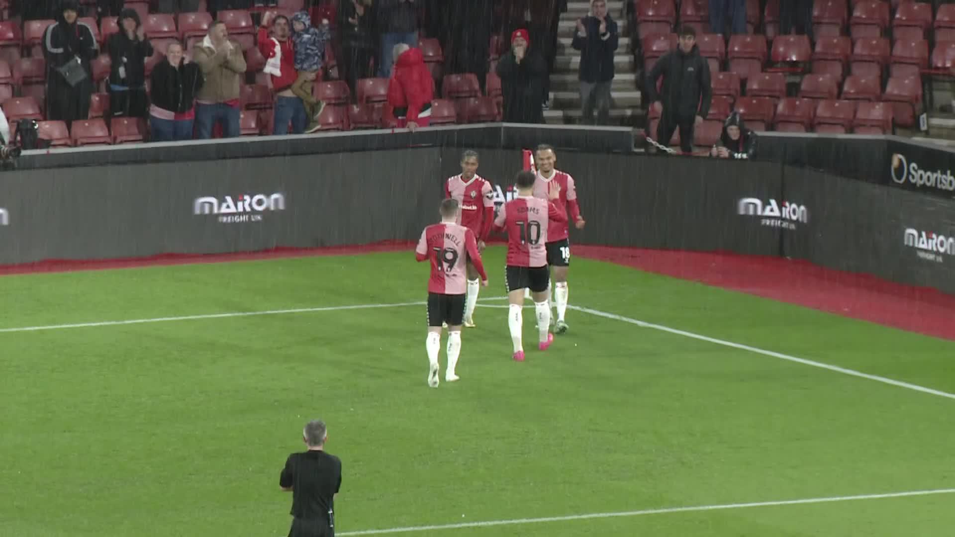 The assist from Che Adams is simply SENSATIONAL ✨@SouthamptonFC #EmiratesFACup