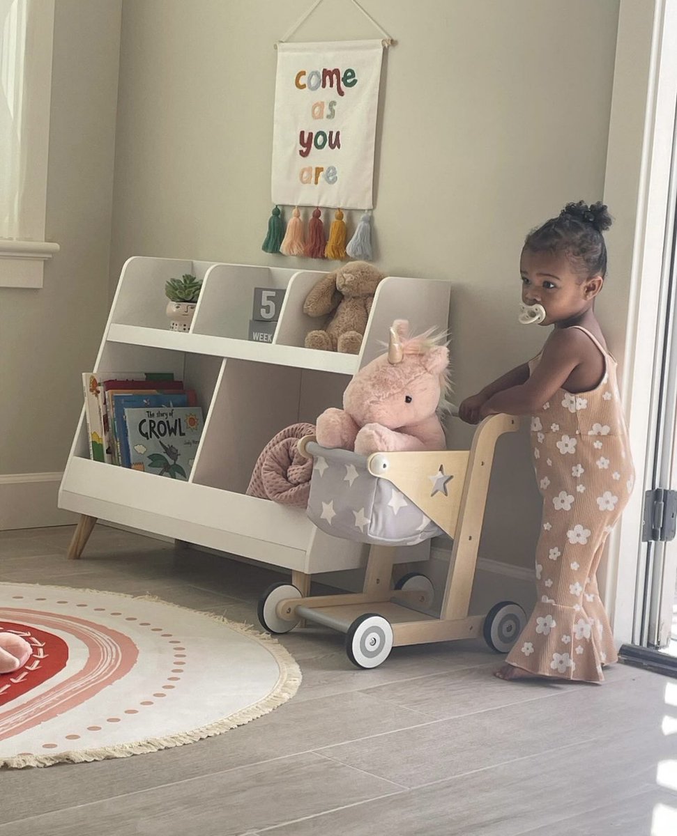 dwoodyd's tweet image. My G-Baby just turned two, and she&apos;s already making her mark on the world! I want to thank @ChiccoUSA for showcasing the stunning Ms. Melody Joy. She is definitely the one and only! I&apos;m thrilled beyond words. #soproud #babymodel #blackhistorymonth #gerberbaby #americangirl
