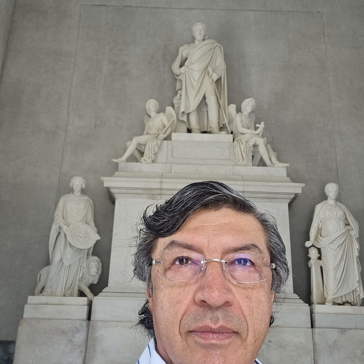 Ningún lugar mas adecuado para comenzar #diagnósticopais,  que la Quinta de San Pedro  Alejandrino.