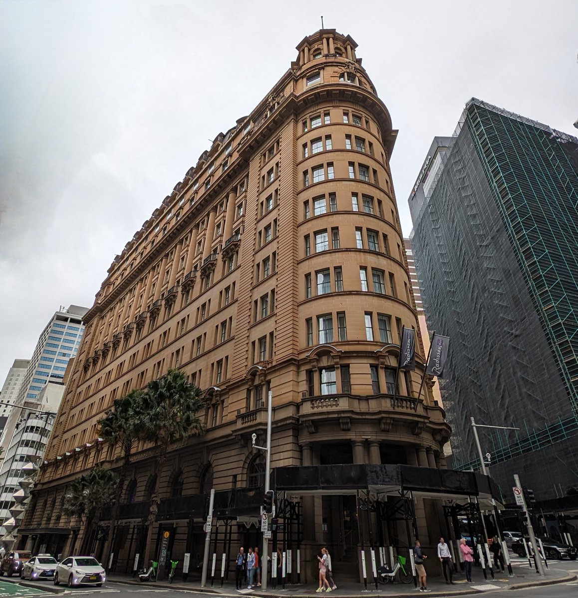 Radisson Blu Plaza Hotel Sydney

#radissonbluplazahotelsydney##radissonblusydney#sydneyhotels#sydneyheritagebuildings#sydneyoldbuildings#aussiebuzz#radissonblusydney