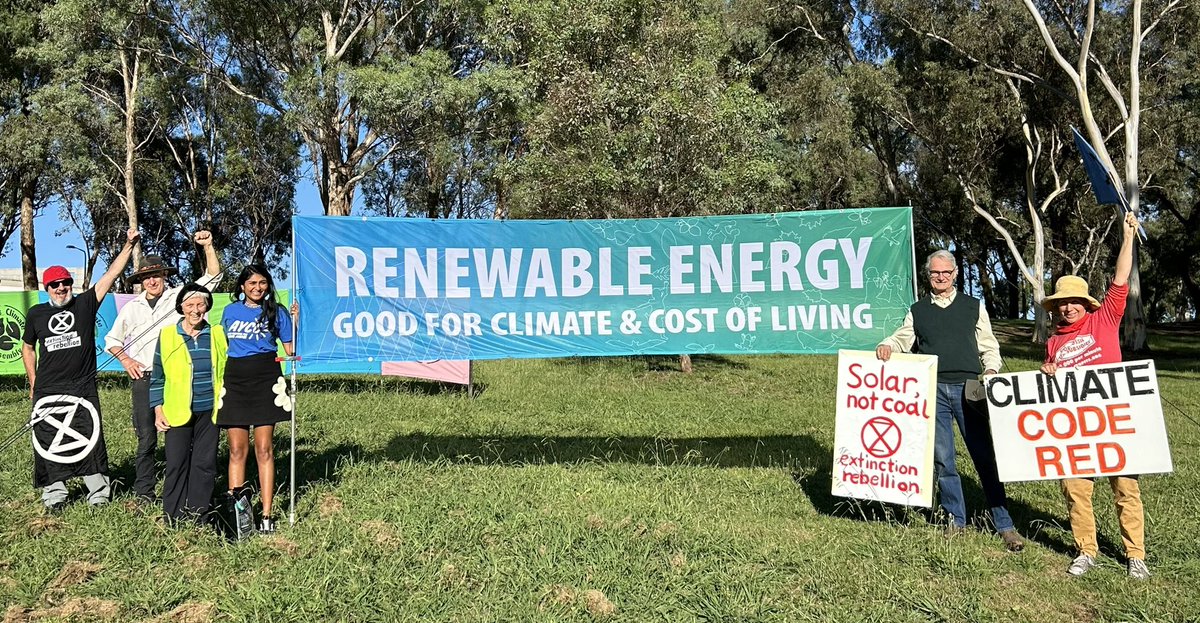 The People’s Climate Assembly, a legendary grassroots group based in Canberra, have a message for politicians arriving at Parliament House this morning… Check it out! #YesToRenewables #AusClimateSolutions #Auspol