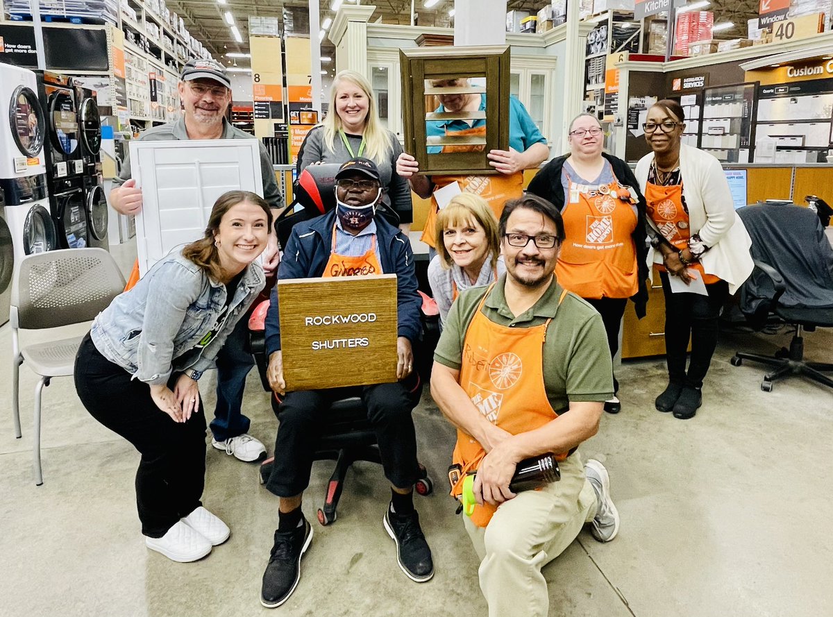 Had a blast playing Bingo with the #0534 bunch!! We even had the pleasure of having Designer Rhonda with us ✨🫶🏻 

#rockwoodshutters #homedepot