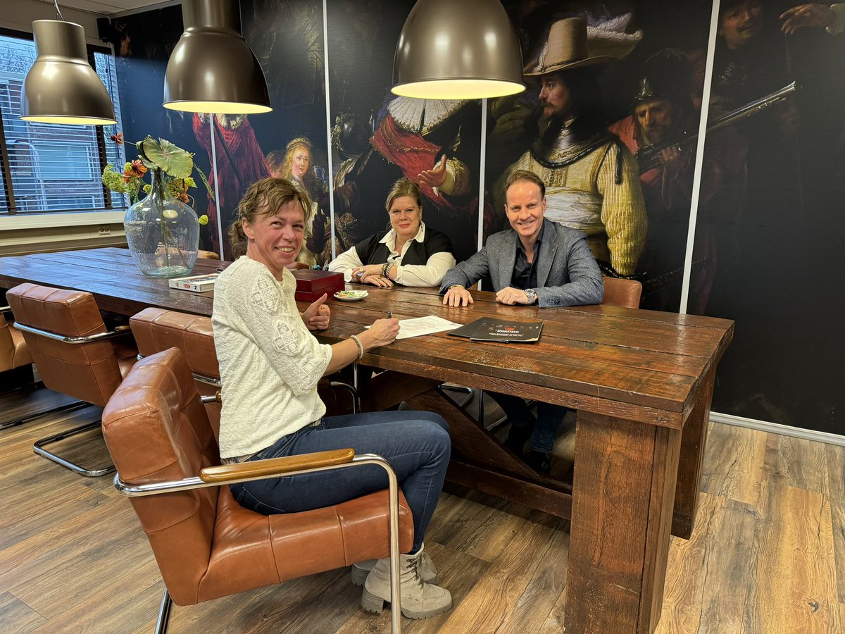 🎉 Even voorstellen: dit is onze nieuwe collega bij Postma Financieel Advies 🌟

👩‍💼 Renate Doeschot is per 1 februari begonnen als binnendienstmedewerker hypotheken. Renate, welkom in ons team! Samen op naar een prachtige samenwerking! 🚀

#postmaadvies #nieuwecollega