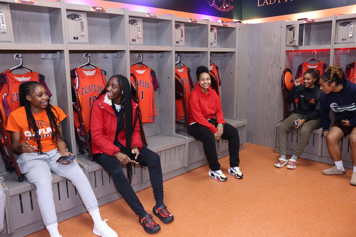 ClaflinUniv1869's tweet photo. Transformation complete! Our women's basketball team's locker room has a new look, embodying our Panther spirit!
Check out our Flickr page for photos from the reveal. https://t.co/joIgID1js4
#claflinuniversity #elevationandtransformation #claflinmagic https://t.co/r167qGLD3x