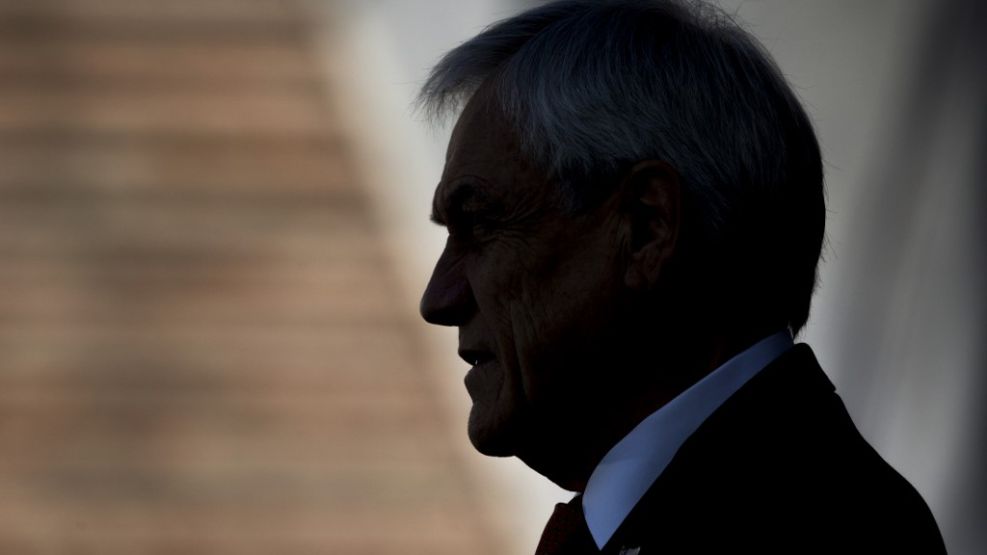 -34 muertos. 
-347 mutilados. 
-3.400 personas hospitalizadas.
-Más de 8.000 detenidos por protestar.
-Denuncias por casos de torturas y otras vejaciones por parte de las Fuerzas Armadas y de Orden.
No olvidamos, no perdonamos Sebastián Piñera.