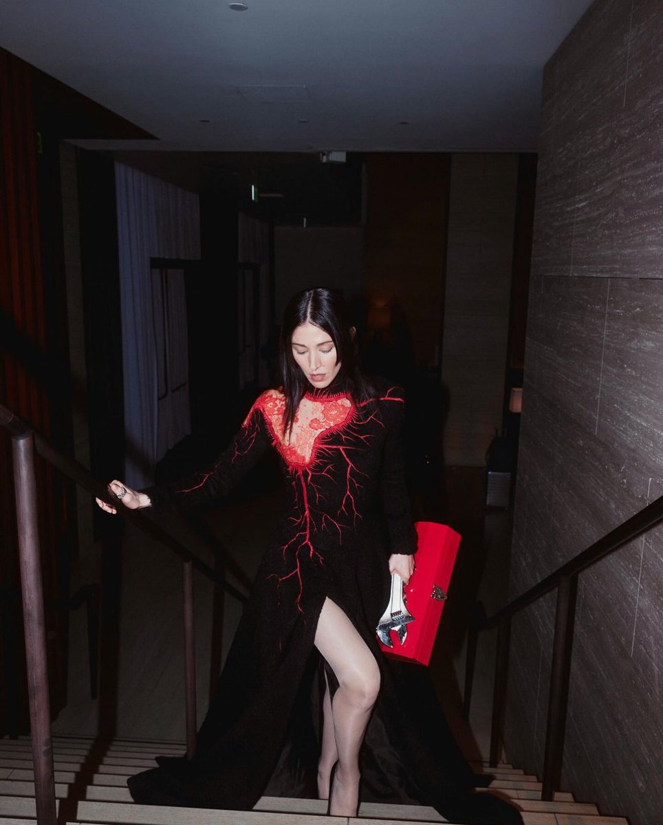 TURNED INTO DESIRE for the Grammys 🫀 thank you infinitely Olivier Theyskens

power to my fellow engineers 🔧

📷 <a href="/tsarina__merrin/">Tsarina Merrin</a>