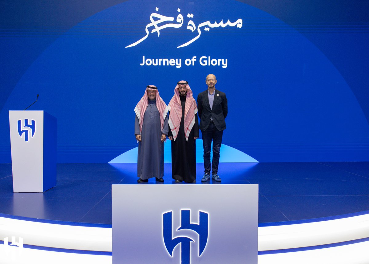 Alhilal_EN's tweet photo. ✨“Abdullah Al-Jarboua” has passed the torch to “Esteve Calzada” and the journey of success continues 🤝💙

#AlHilal https://t.co/BqK6NojOLs