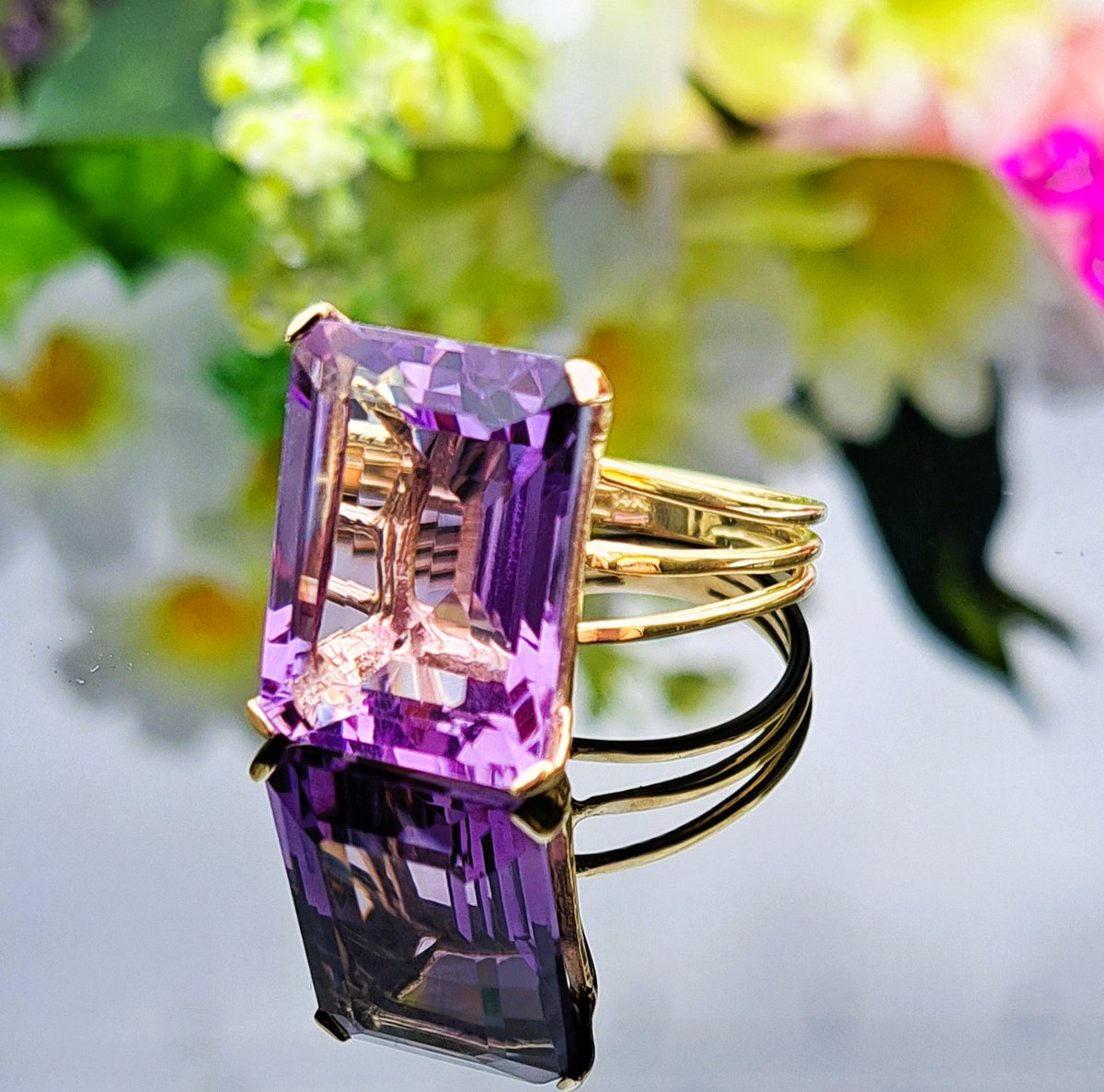 Thanks for the kind words! ★★★★★ 'Beautiful ring. Exactly as described. Couldn’t be more happy with my purchase!' D.T. etsy.me/3SvskL5 #etsy #amethyst #gold #unisexadults #prong #emerald #purple #amethystgoldring #14kamethystring #emeraldcutamethyst