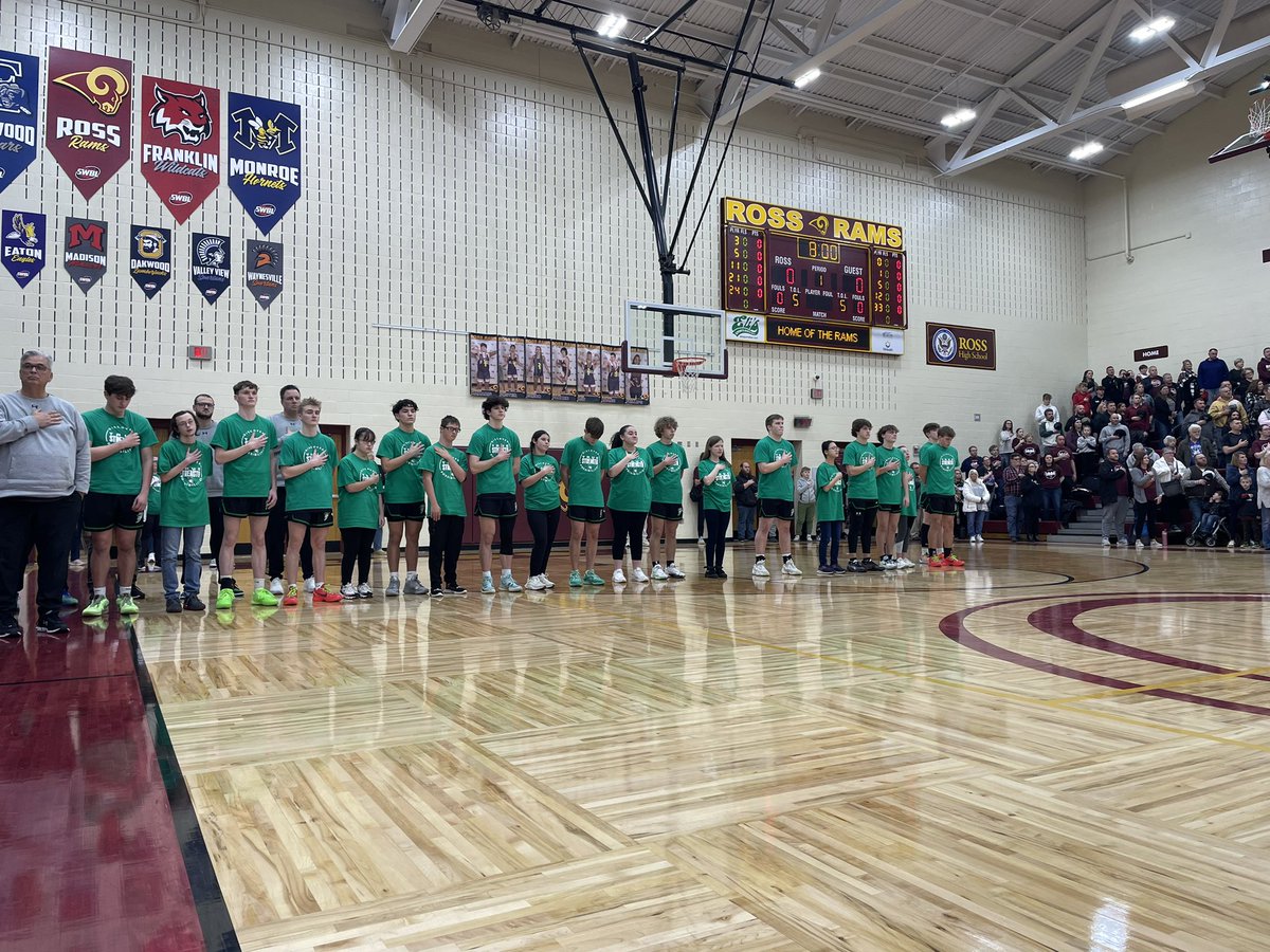 RossRamsAD's tweet image. Absolutely incredible night!  Huge shoutout to @truestrengthorg @HDLNS @harrison_mbb @rossrams_mbb @rossramscheer and the student leaders and faculty from @RossRams1 that made it happen!