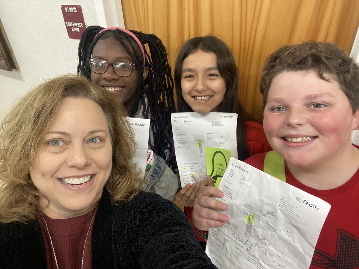 The best principal moment is when your students can’t wait to share their AMAZING growth on iReady! So proud of our Eaglets! <a href="/iReady/">i-Ready</a> <a href="/HCPSArea4/">HCPS AREA 4</a> <a href="/HillsboroughSch/">Hillsborough Schools</a>