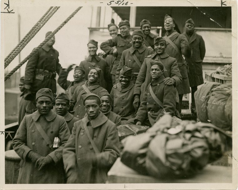 Just watched #HarlemHellFighters 369th infantry on @HISTORY with @RobinRoberts narrating. Excellent and a must watch. #HenryJohnson.  Thank you 🙏🏽!  #BlackHistoryMonth
