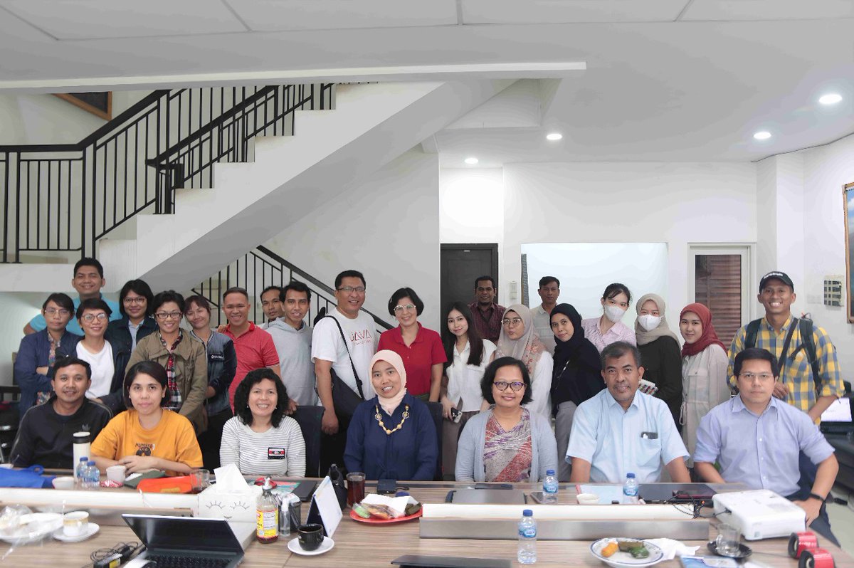 JavaFutures's tweet image. Pelatihan ISO 27001-2022 PT Java Global Futures: Mengukir Keunggulan dalam Keamanan Informasi 💻🔒 #ISO27001 #KeamananInformasi #JavaGlobalFutures #CBSMKonsultan