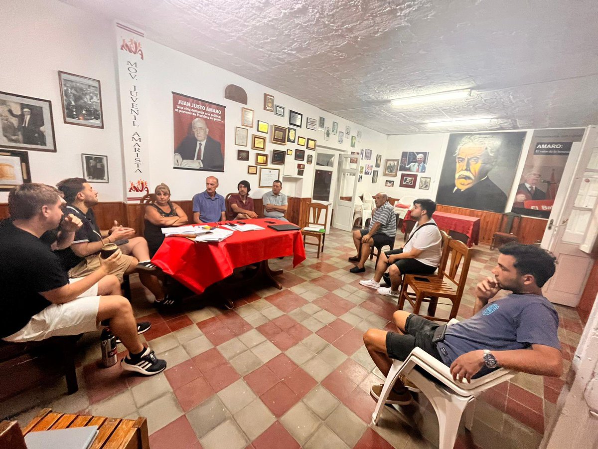 CED del <a href="/PartidoColorado/">Partido Colorado</a> de Florida a ediles de nuestro partido para informar sobre el proyecto del ejecutivo departamental, recambio de luminarias, planta de encapsulados de residuos y nueva terminal de ómnibus.