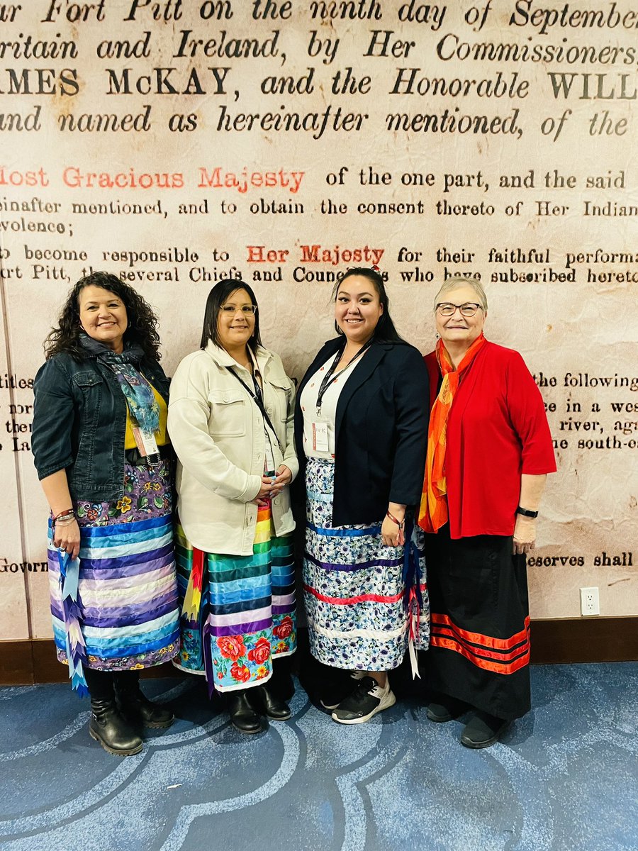 sandypinay's tweet image. With part of the Cowessess Education dream team in Edmonton. #FNEC #Treaty6