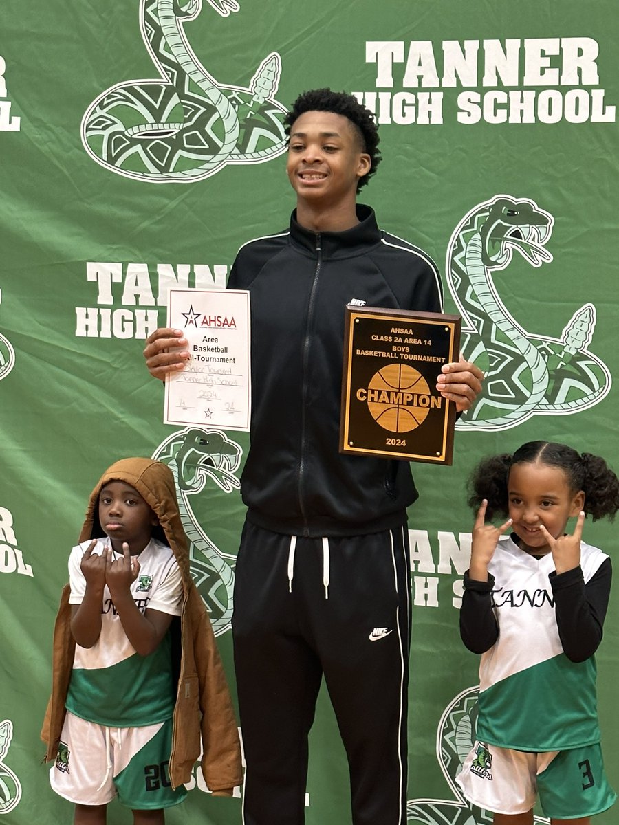 Area champs &amp; made all area team . <a href="/DexPreps/">DexPreps</a> @Bama2A_Football <a href="/TannerHighScho1/">Tanner High School Football Recruiting</a> <a href="/CoachSmithTHS/">Matt Smith</a> <a href="/AAppleby12/">Coach Austin Appleby</a> <a href="/iamcoachbarnett/">Ben Barnett</a> <a href="/ReillyJeffers/">Reilly Jeffers</a> <a href="/CoachMMcCants/">Coach Matt McCants</a> <a href="/CoachCJ_Johnson/">Coach CJ Johnson</a> <a href="/CoachFlemWR/">RJ Fleming</a> <a href="/CoachB_Miller/">Barron Miller</a> <a href="/CoachWood_HCC/">Marcus Wood Sr.</a>