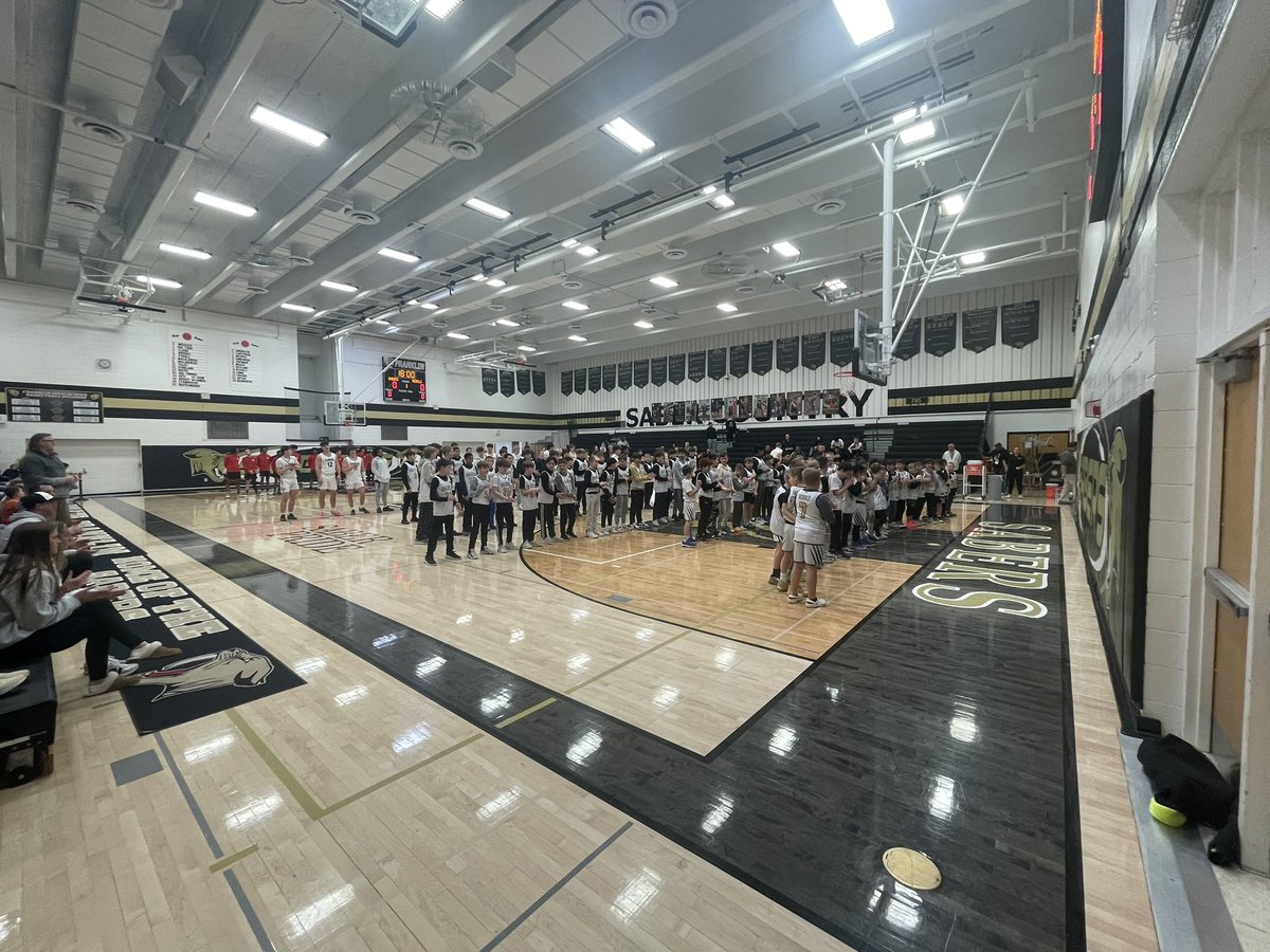 saberhoops's tweet photo. All 3 levels get wins. 

Varsity wins 77-39 on Youth Night! 

Big night for @Btilley2121 23pts

@mattmx47 Net 👑 17pts 7 Rebs 1 charge

@JACOBMISSLICH 11pts 

Next up: Home vs KIT Feb 8 https://t.co/WTKrbRP6SS