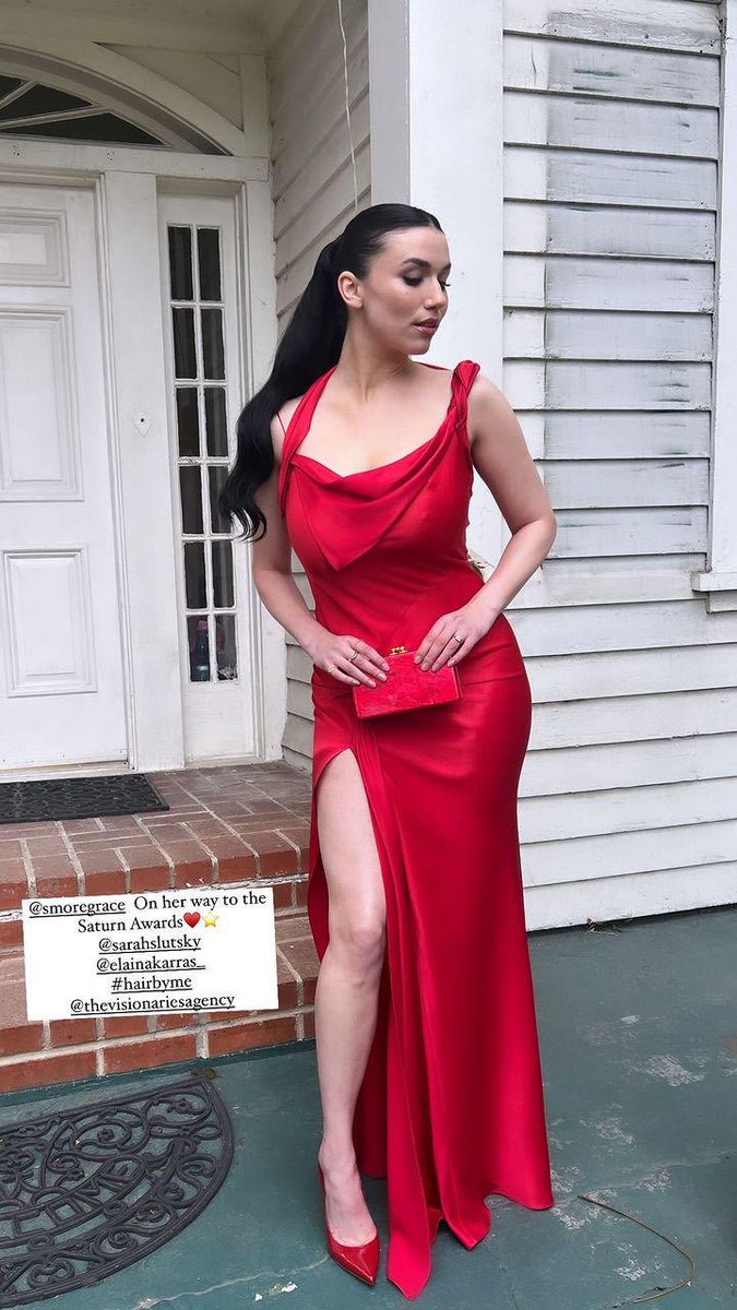 JonnyLeTran5's tweet photo. Blessing your timeline with Grace Caroline Currey 😍 #GraceFulton #GraceCarolineCurrey #Shazam #ShazamFuryoftheGods #FallMovie #AnnabelleCreation #PaintedHorses #VampireDad #beautiful https://t.co/p0zwnvnMZp