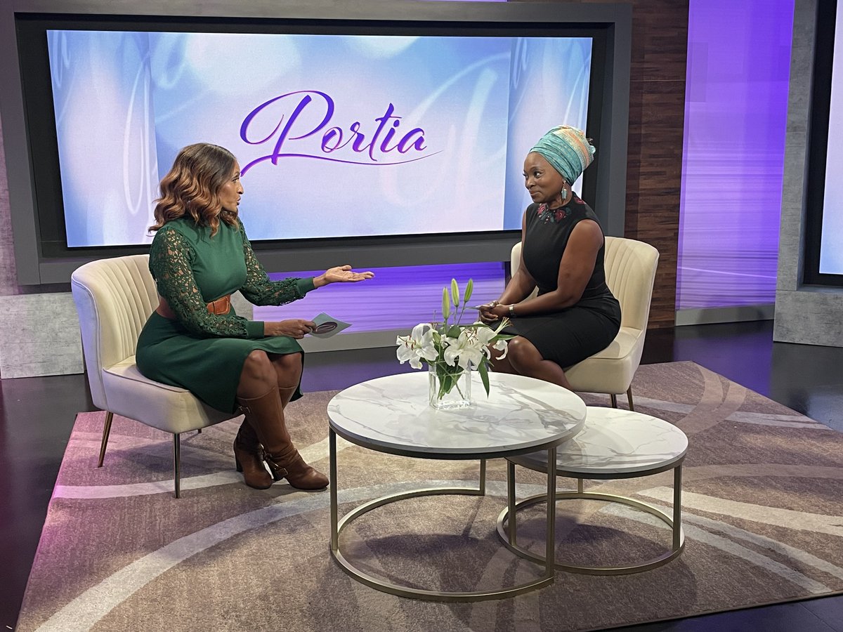 FOX5Atlanta's tweet photo. TODAY at 1 on an all-new @PortiaTVShow, nutrition health coach @AgathaAchindu created an #organic baby food line after seeing the preservatives. Now, she’s on a mission to help families eat #wholesome but tasty meals!
#BountifulCooking
#LetsEatHealthy
#PortiaTVShow https://t.co/QgxjcArG4m