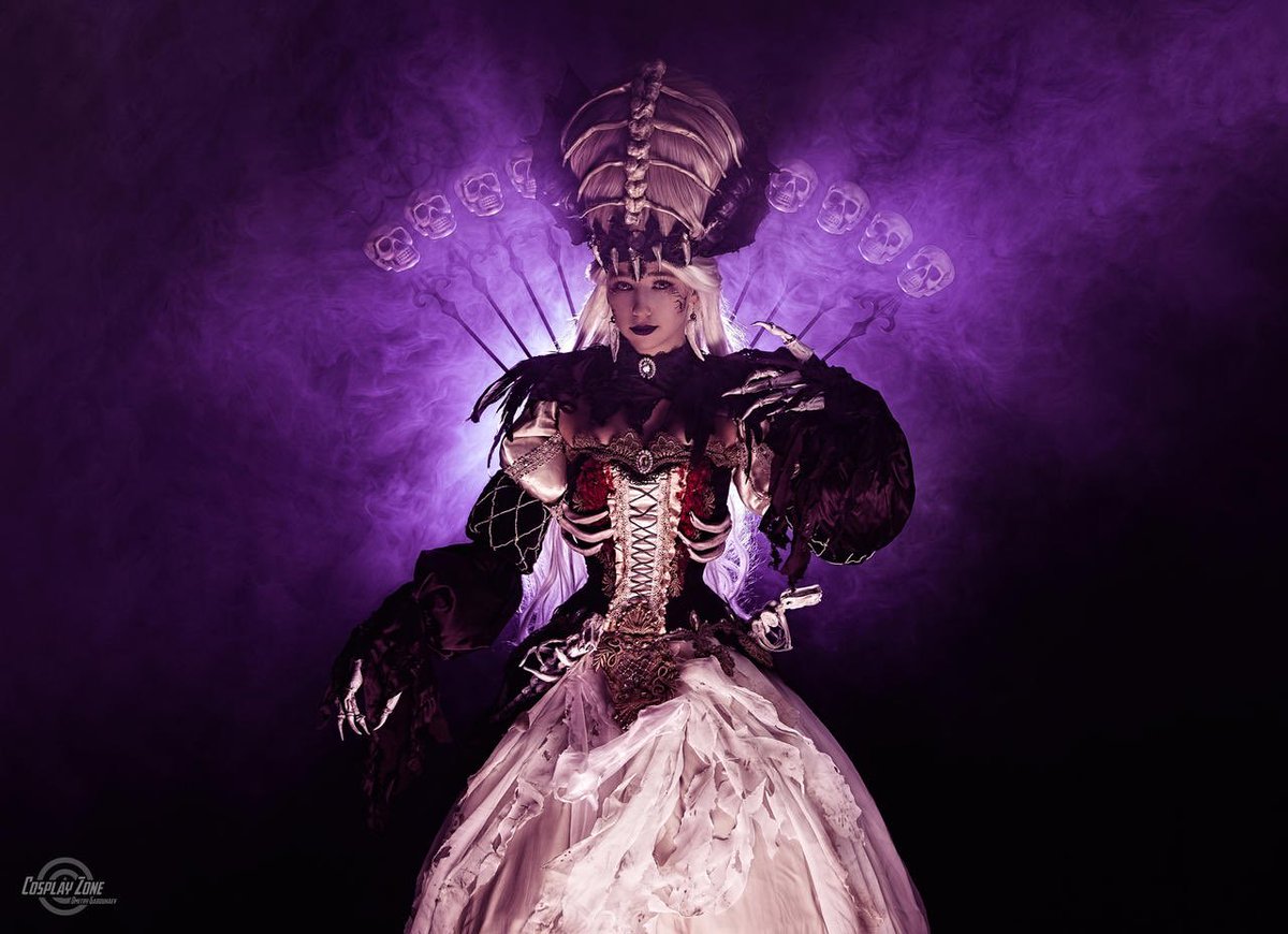 Miss Mina tweet media